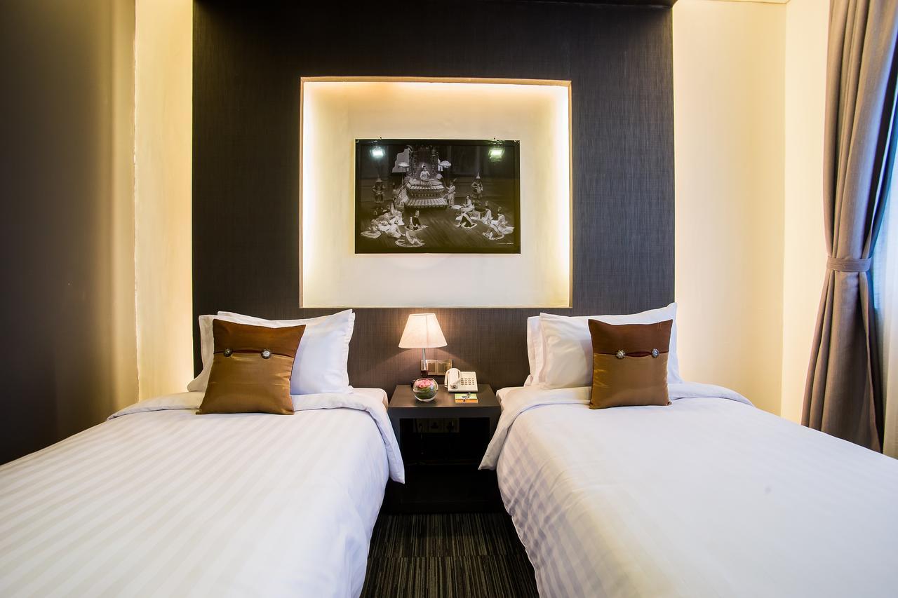 Hotel Tryp By Wyndham Yangon Exterior foto